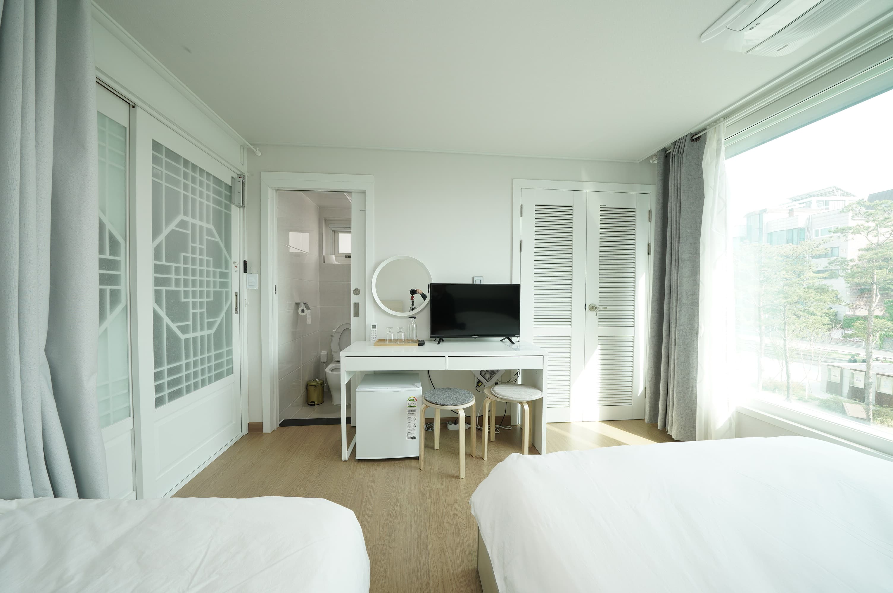 Hongdae Guest House — Room 3·1 view 3