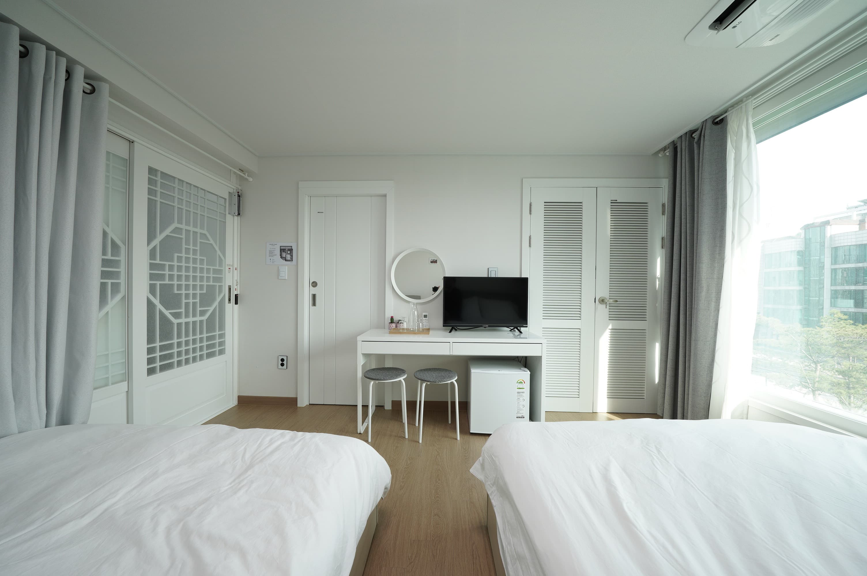 Private Rm/Ba — Room 4·1 view 2