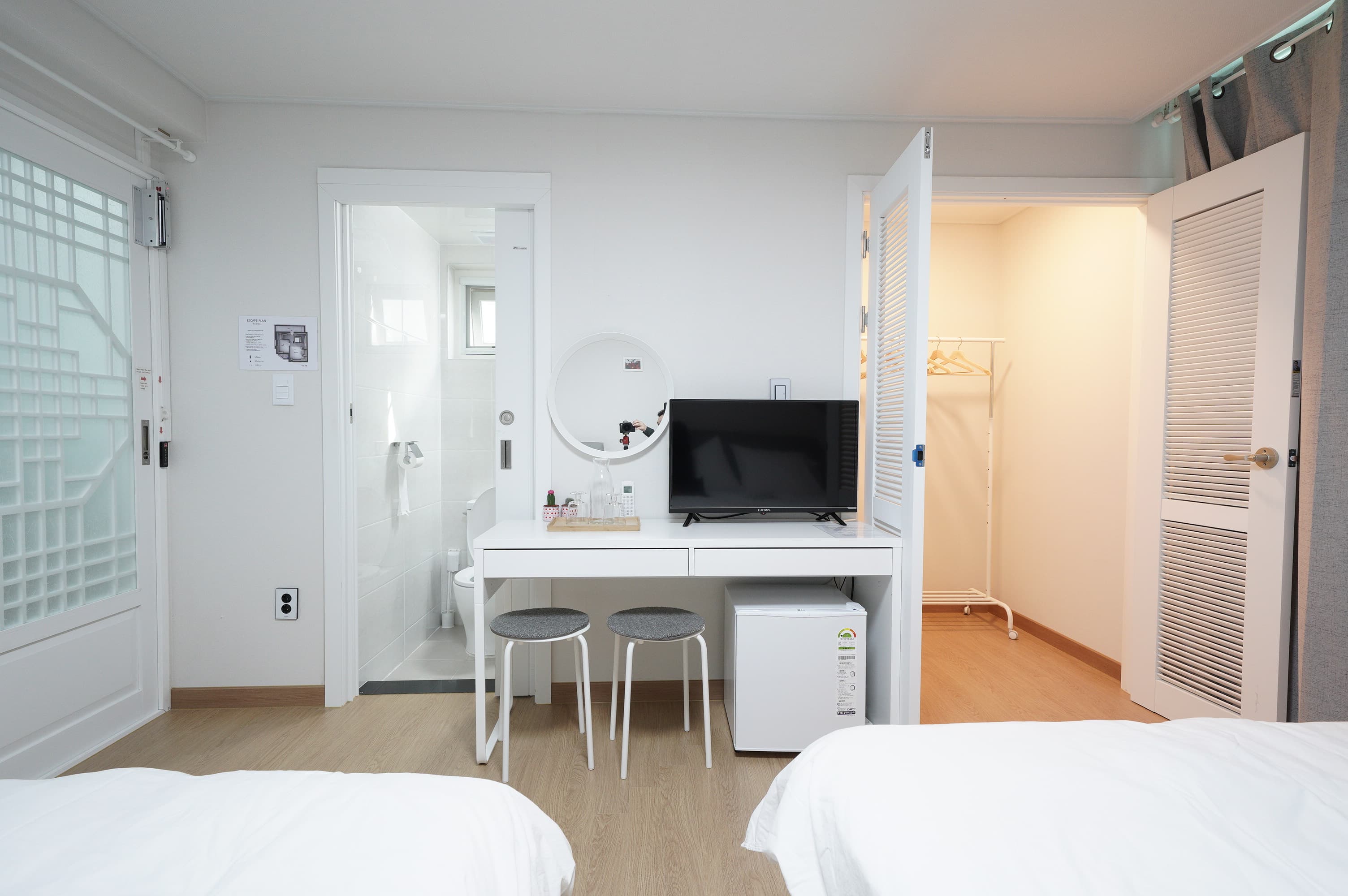 Private Rm/Ba — Room 4·1 view 4