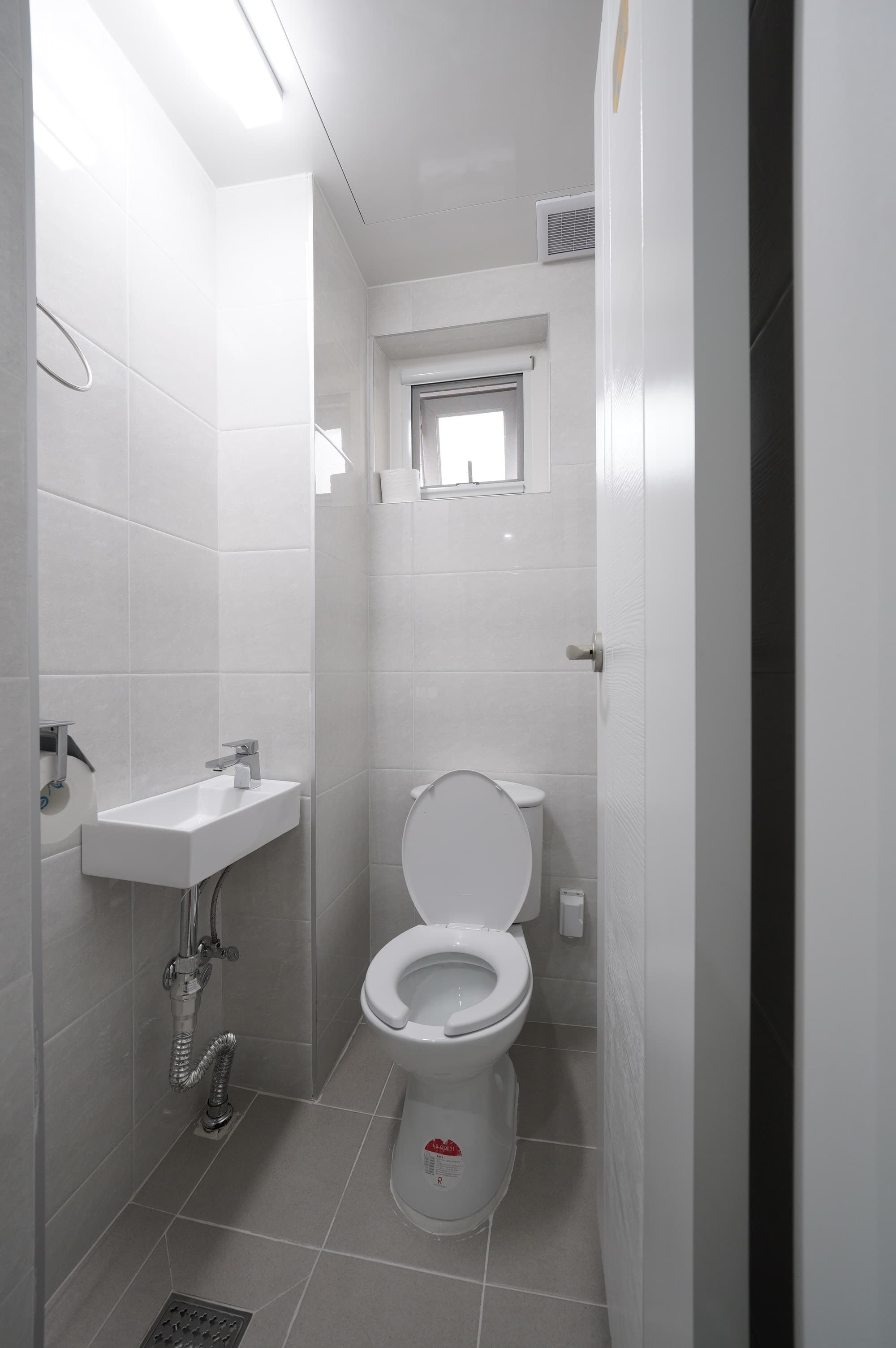 Private Room, Near Metro — Room 3·3 view 3